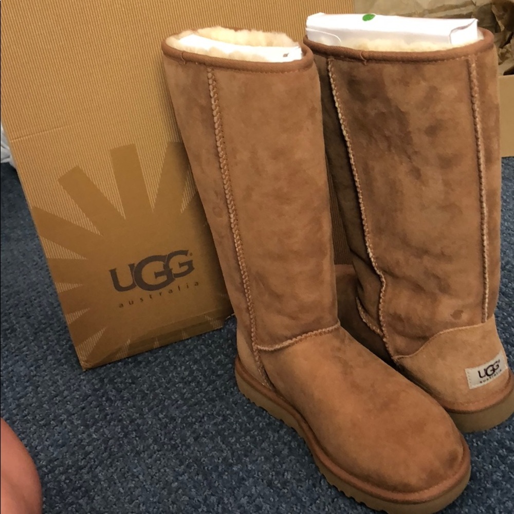 UGG Classic Tall Chestnut